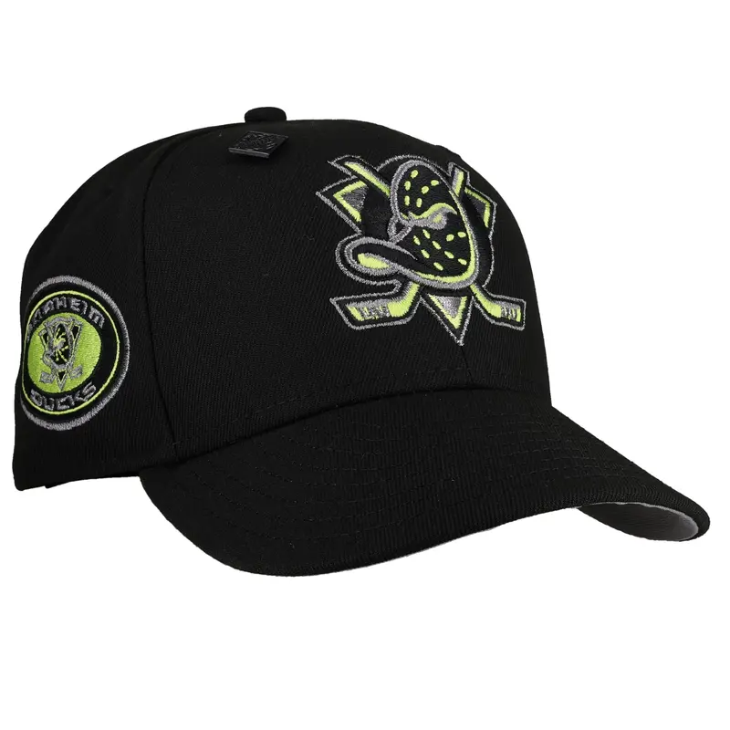 Anaheim Mighty Ducks Vintage Fitted Cap – Black & Green 59Fifty