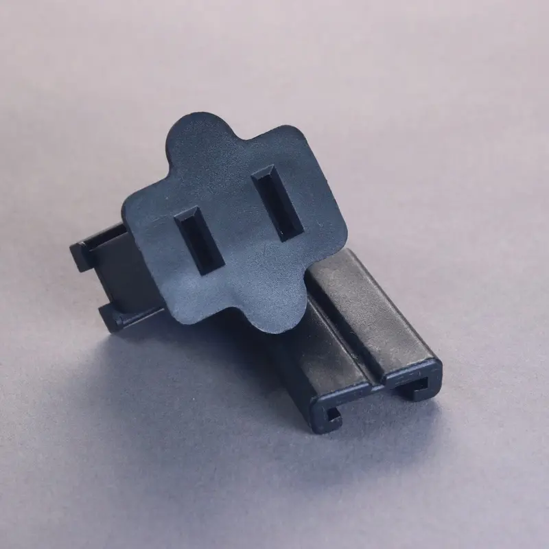 Black Female Gilbert Connector for SPT-2 Holiday Lighting Wire