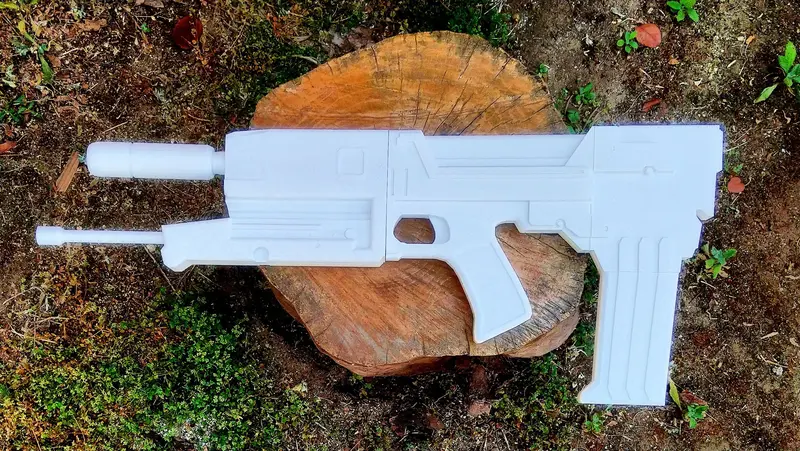 Blasters3D M95A1 Phased Plasma Rifle Replica – 40-Watt Sci-Fi Weapon Prop for Film & Display