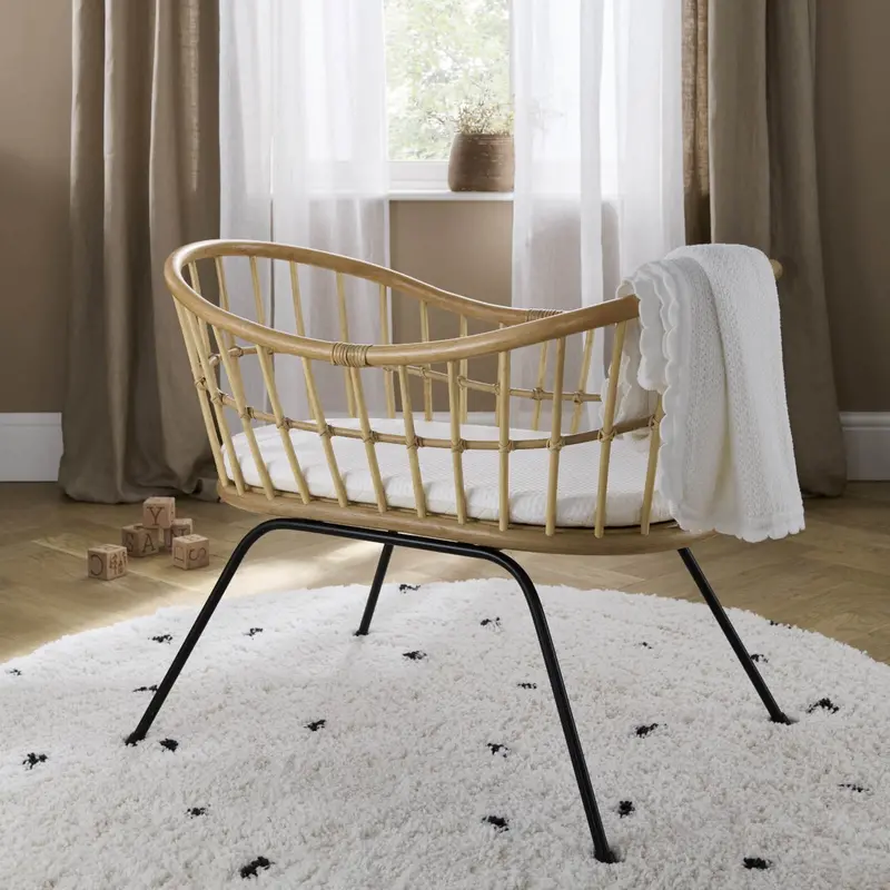 CuddleCo Aria Wave Rattan Crib with Adjustable Mattress Support