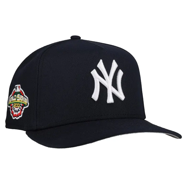 New York Yankees 2001 World Series Navy 9Fifty Snapback Cap