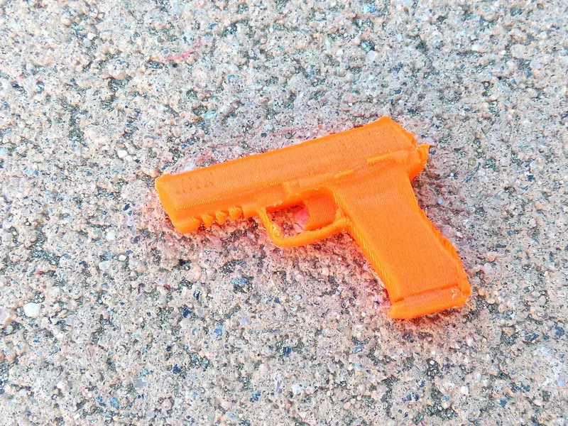 P30 HK45 1:6 Scale Replica – Detailed Miniature Pistol Collectible