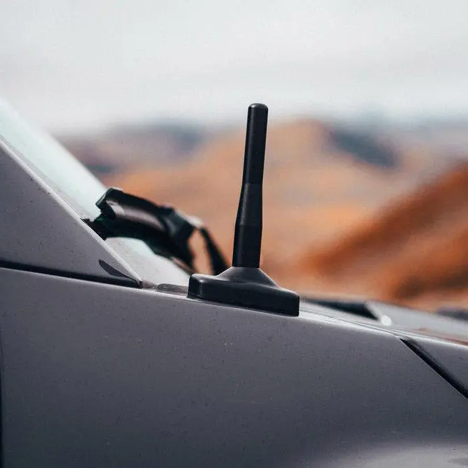 Precision-Fit Stubby Antenna for Ford F-150 (2015–2020) and Super Duty (2017–2021)