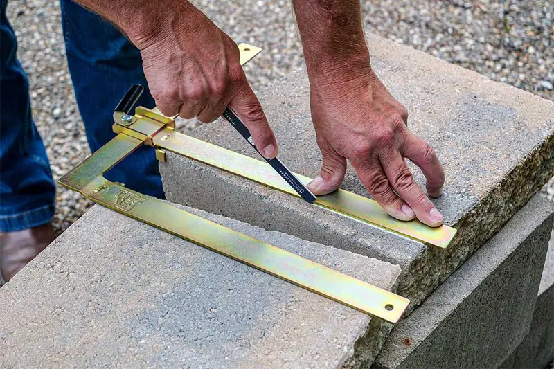Quick-E Parallel Marking Gauge for Precision Layout