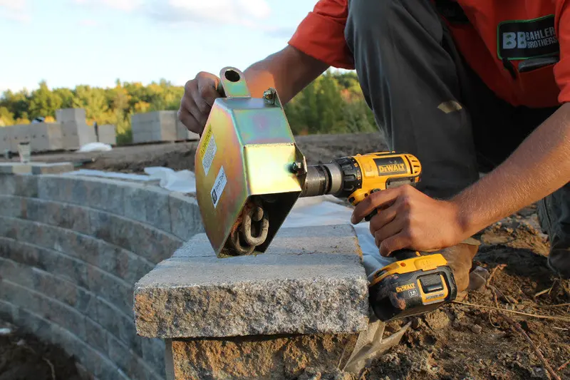 Quick-E-Tumbler – Portable Concrete Surface Finisher