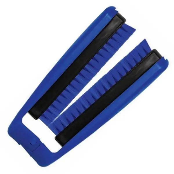 SM ARNOLD BluGator Seatbelt Brush – Precision Tool for Buckles, Straps & Tight Spaces