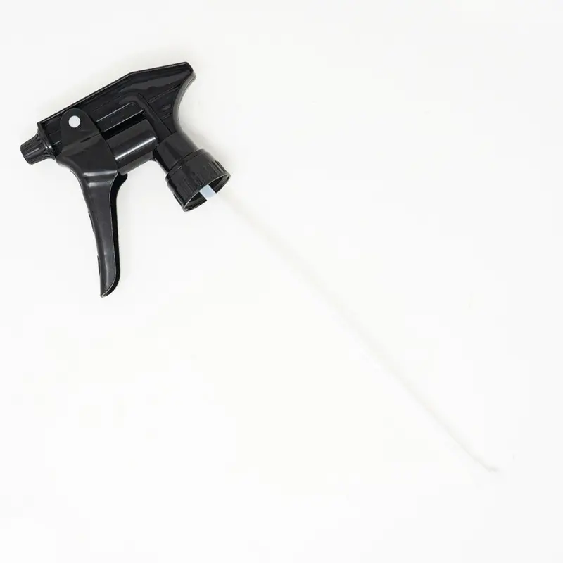 SM ARNOLD Heavy-Duty Chemical-Resistant Spray Trigger – High-Volume Black Dispenser
